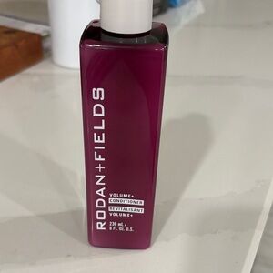Rodan + Fields Volume+ Conditioner - Purple